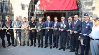Diyarbakır Valisi Zorluoğlu, şehit yakınları ve gazilerle bir araya geldi Açıklaması
