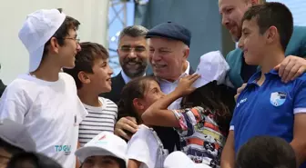Dünya Etnospor Birliği Başkanı Bilal Erdoğan, Erzurum'daki yaz okulları programında konuştu Açıklaması