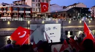 Düzce'de 30 Ağustos Zafer Bayramı Etkinliği Coşkuyla Kutlandı