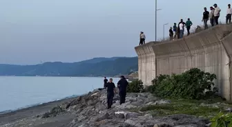 Akçakoca'da Denizde Boğulma Faciası: Genç Sağlıkçı Hayatını Kaybetti