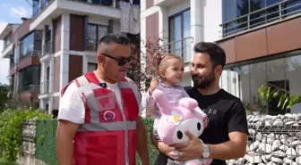 Düzce Belediyesi'nden 2 Yaşındaki Melisa'ya Sürpriz Hediyeler