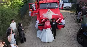 Kamyonu Gelin Arabası Yapan Damat, Sürpriz Düğün İşlemiyle Göz Doldurdu