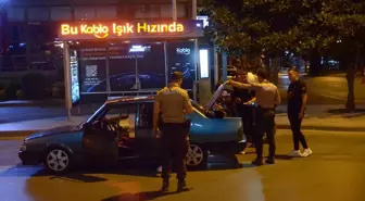Edirne'de Asayiş ve Trafik Denetimi: Uyuşturucu ve Bıçak Ele Geçirildi