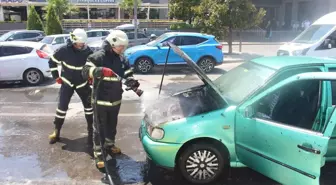 Edirne'de Seyir Halindeki Otomobilde Yangın Çıktı
