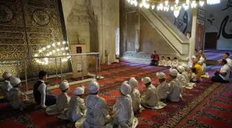Edirne'de Sünnet Şöleni Düzenlendi