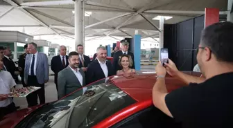 Edirne Valisi Sezer, Kapıkule'de vatandaşlarla bayramlaştı