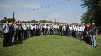 Edirne Valisi Sezer, şehit babaları ve gazilerle bir araya geldi