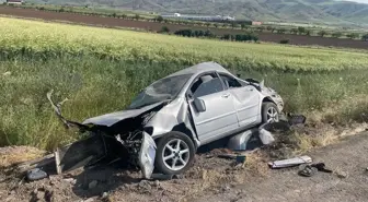 Elazığ'da Otomobil Devrildi: 4 Yaralı