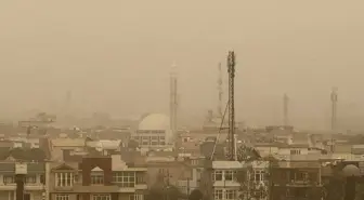 Erbil’de Kum Fırtınası Hava Kalitesini Düşürüyor