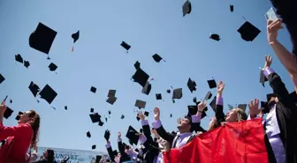 Erzincan Binali Yıldırım Üniversitesi Mezuniyet Töreni Gerçekleşti