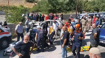 Erzincan'da Trafik Kazası: 1 Ölü, 3 Yaralı