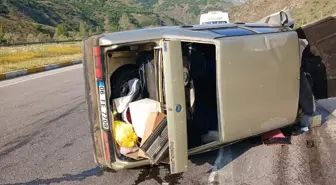 Erzincan'da Otomobil Devrildi: 5 Yaralı