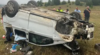 Erzincan'da Takla Atan Araçta 6 Kişi Yaralandı