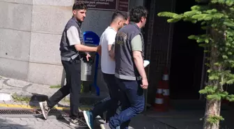 Erzurum'da Bıçaklı Kavga: 3 Yaralı