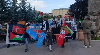Erzurum'da Sağlıkçılardan Gazze'ye Destek Yürüyüşü