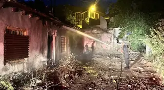 Erzurum'da Müstakil Evde Yangın: Ev Kullanılamaz Hale Geldi