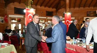 Erzurum ve Ardahan'da 15 Temmuz dolayısıyla gazi ve şehit yakınları onuruna yemek verildi
