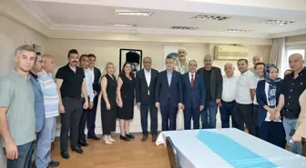 Esenyurt'ta Esnaf Sorunları ve Çözüm Yolları Ele Alındı