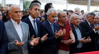 Eski Bakan Mustafa Demir için Cenaze Töreni Düzenlendi