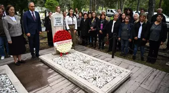 Eski Milli Eğitim Bakanı Hüseyin Vasıf Çınar, 90. Yılında Anıldı