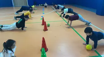 Espiye Gençlik Merkezi'nde Kurslar ve Etkinlikler Devam Ediyor