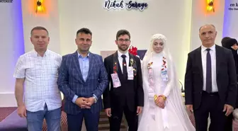 Erzurum'da 375. Çift Nikah Töreniyle Evliliğe İlk Adımlarını Attı