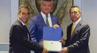Fenerbahçe'de Yeni Dönem Başladı: Sadettin Saran Başkanlık Mazbatasını Aldı