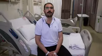 FETÖ'NÜN DARBE GİRİŞİMİNİN 9. YILI - 15 Temmuz gazisi doktor, boynundaki şarapnel parçasından 9 yıl sonra kurtuldu