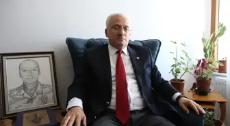 FETÖ'NÜN DARBE GİRİŞİMİNİN 9. YILI - Gölbaşı'nda şehit olan nöbetçi emniyet müdürünün abisi, o geceyi anlattı