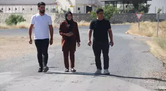 FETÖN'NÜN DARBE GİRİŞİMİNİN 9. YILI - 15 Temmuz şehidinin çocukları hüznü ve gururu bir arada yaşıyor