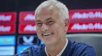 Feyenoord Teknik Direktörü Van Persie: Kadıköy Ambiyansına Hazırlanmalıyız