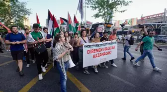İstanbul'da Filistin Eylem Komitesi'nden İsrail ve İran Protestosu