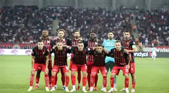 Arca Çorum FK, Sarıyer'i 2-1 Yenerek Üç Puan Aldı