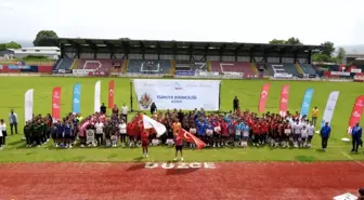 Okul Sporları Futbol Yıldızlar Türkiye Birinciliği Düzce'de Başladı