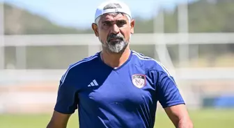 Gaziantep FK Teknik Direktörü İsmet Taşdemir: 'İzleyenlerin Keyif Aldığı Bir Oyun Oynatmak İstiyoruz'