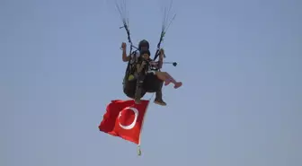 Bedensel Engelli Nisanur'un Yamaç Paraşütü Hayali Gerçekleşti
