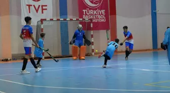 Gaziantep'te 16 Yaş Altı Salon Hokeyi Yerel Ligi Başladı