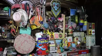 Gaziantepli Sahafın Nostaljik Oyuncak Koleksiyonu 10 Bini Aşkın Parça İçeriyor