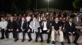 AK Parti İzmir Gençlik Kolları'ndan Gazze İçin Belgesel Gösterimi