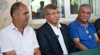 Ahmet Davutoğlu Yangın Bölgesinde Vatandaşlarla Buluştu