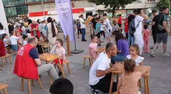Geleneksel Oyunlar Tırı Siirt'te Çocukları Buluşturdu