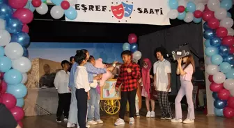 Gelibolu'da Öğrenciler Etik Değerleri Tiyatro ile Anlattı