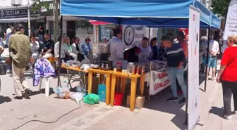 Gelibolu'da Yöresel Lezzetler Stantta Tanıtıldı