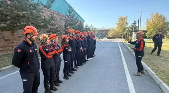 Van'da Arama Kurtarma Teknikerlerine Eğitim Verildi