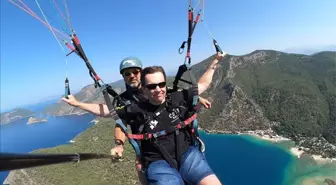 Görme Engelli Turistin Uçma Hayali Gerçekleşti