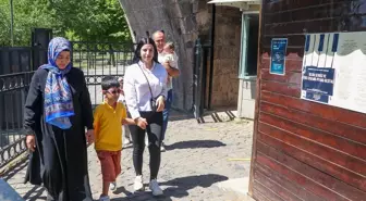 Yüzde 95 Görme Engelli Çocuk Müze Ziyaretiyle Hayalini Gerçekleştirdi