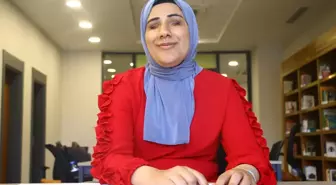 19 Yaşındaki Görme Engelli Öğrenci, Yazdığı Kitaplarla Dünyasını Aydınlatıyor
