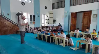 Gümüşhacıköy'de yaz Kur'an kursu öğrencilerine 'Bağımlılıkla mücadele' semineri