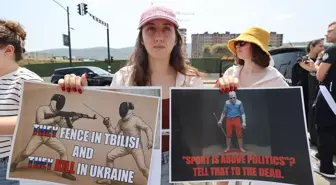 Gürcistan'da Rus Sporculara Protesto