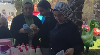 Gürcistan'da İhtiyaç Sahibi Öğrencilere Yardım İçin 'Hayır Çarşısı' Kuruldu